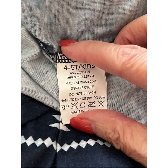 Let It Snow Kid’s Christmas Pajamas 4-5T Navy & White - Picture 5 of 5